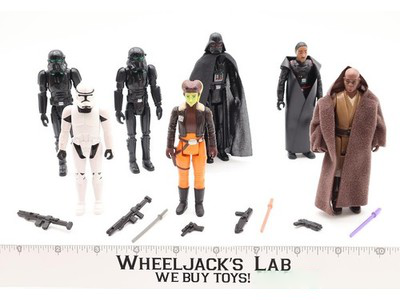 Lot of 7 Modern Star Wars 1990-2020s Hasbro Action Figures + Accessories
