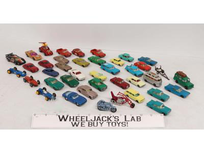 Lot of 40 Misc Cars/Vehicles W/ Collectors Case Matchbox Lesney
