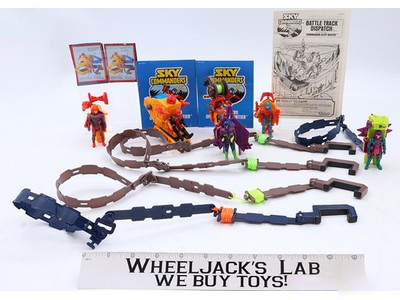 Lot of 6 Sky Commanders with Battle Track Protector Kenner 1987 Vintage