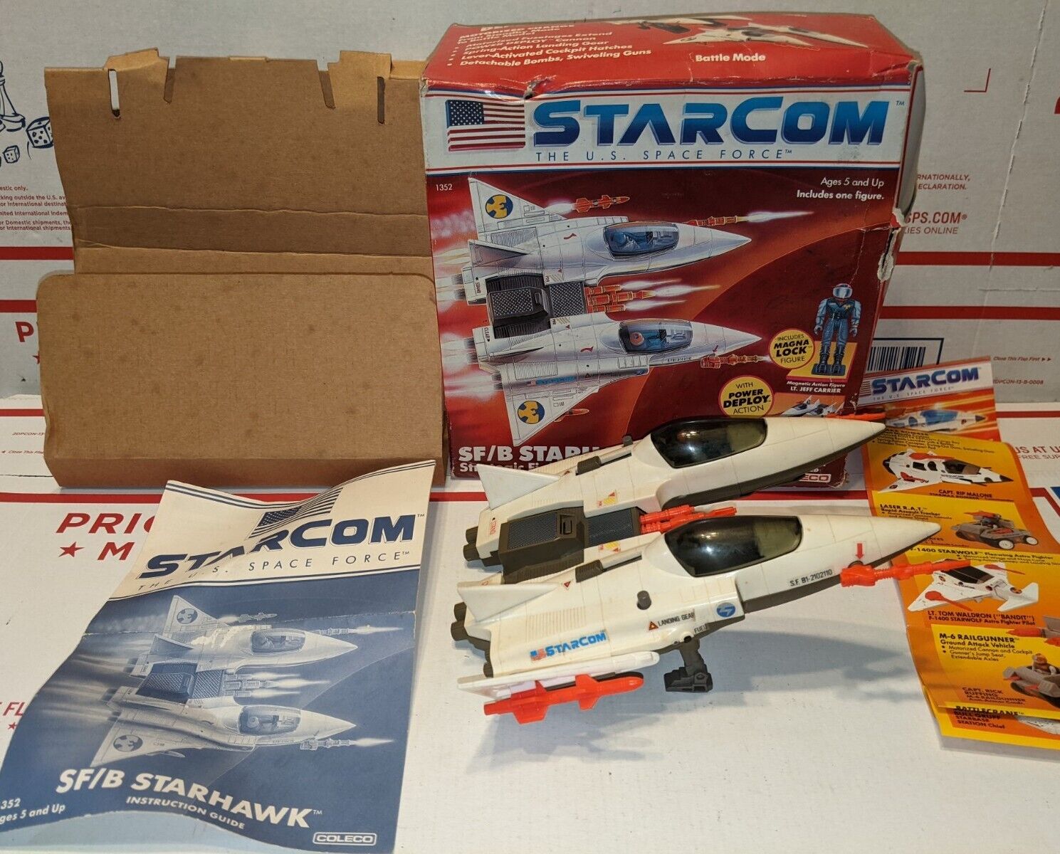 Coleco’s SF/B Starhawk Strategic Fighter/Bomber