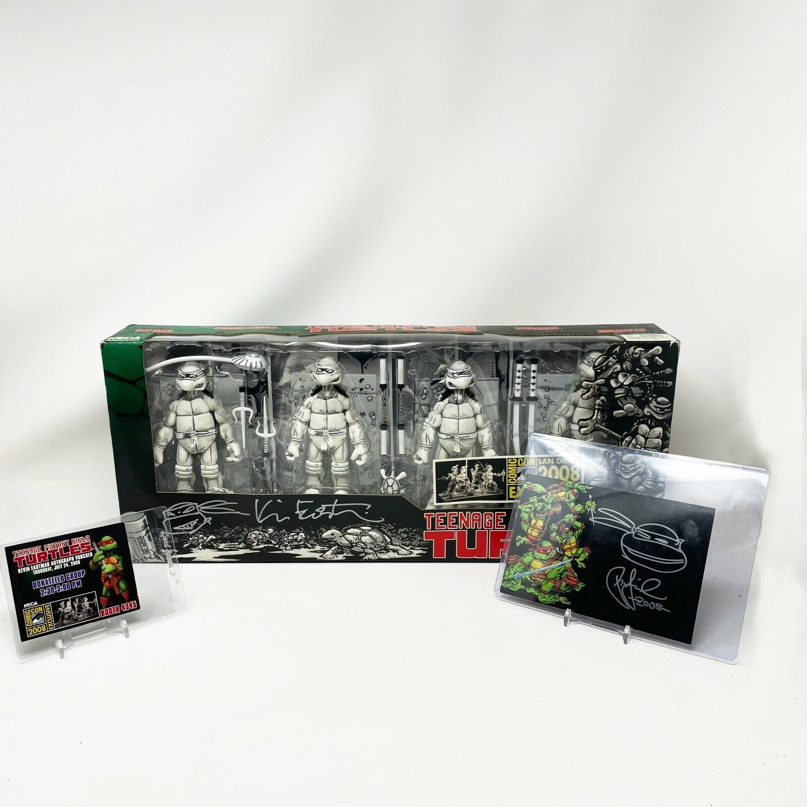 Signed TMNT Black & White - 2008 NECA SDCC
