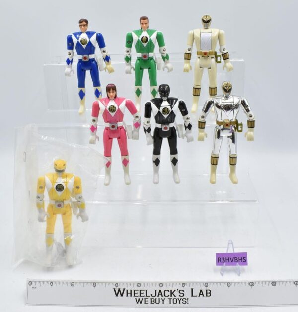 Lot of 7 Power Rangers 5.5″ Bandai Action Figures main image