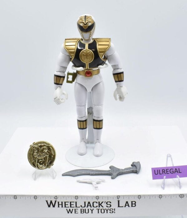 White Ranger Mighty Morphin Power Rangers 1993 8″ Bandai Action Figure main image