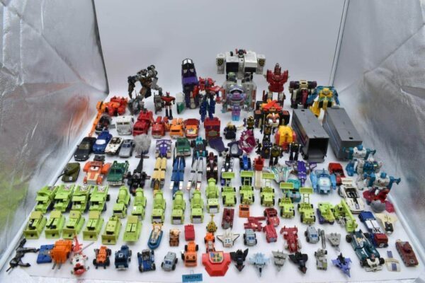 Lot Collection of 1980’s Hasbro G1 Transformers Vintage Action Figures main image