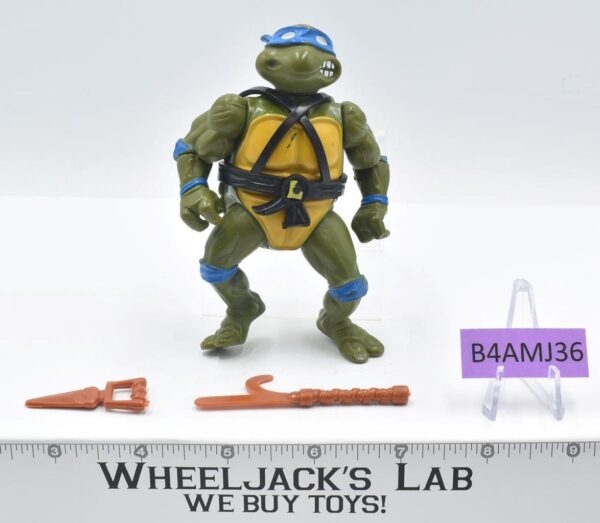 Leonardo Teenage Mutant Ninja Turtles 1988 Vintage Playmates Action Figure main image