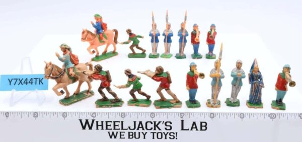 Lot of Miscellaneous Miniature Figurines 1970-80’s Unknown Brand main image