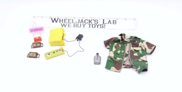 Jungle Survival Adventure Team G.I. Joe Hasbro 1970 Vintage 12″ Accessory main image