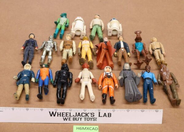 Lot of 20 Star Wars 1970s-1980s Kenner Vintage Action Figures main image