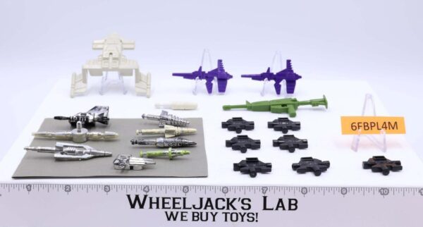 Lot #6 of Accessories Parts Weapons Guns Missiles Vintage G1 Transformers 1984 main image