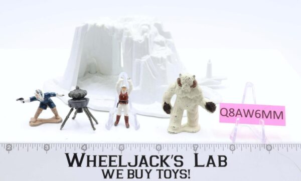 Hoth Wampa Cave Star Wars 1982 Kenner MICRO COLLECTION Playset main image