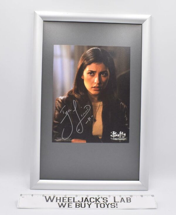 Kennedy Buffy the Vampire Slayer Iyari Limon AUTOGRAPHED 8×10 Picture main image